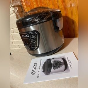 Cook’s company. 3.2 qt 6 in 1 digital wonder pot.